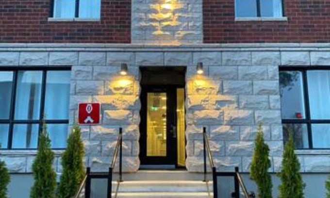 Cote-Des-Neiges—Notre-Dame-De-Grace Apartamento | 2001 Av. Beaconsfield