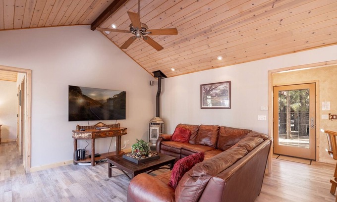 Woodlands Cabina | 2005-100 Pines Ranch 3 Bedroom Home by RedAwning