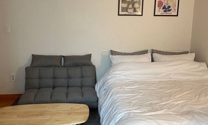 Hwayang-dong Casa | 201. Charming & Cozy Stay near Konkuk Univ. Station