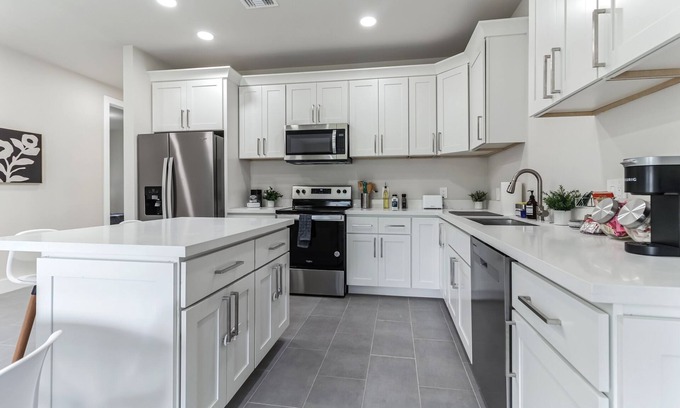 Westminister Casa | 2023 NEW 3 BR 2 BA Modern Hidden Gem