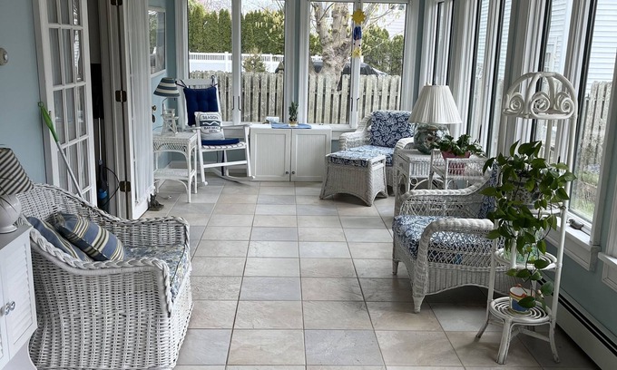 Avon Casa | 2024 Summer Rental. short walk to beach. Bay Head Border. Available 7/1-9/15