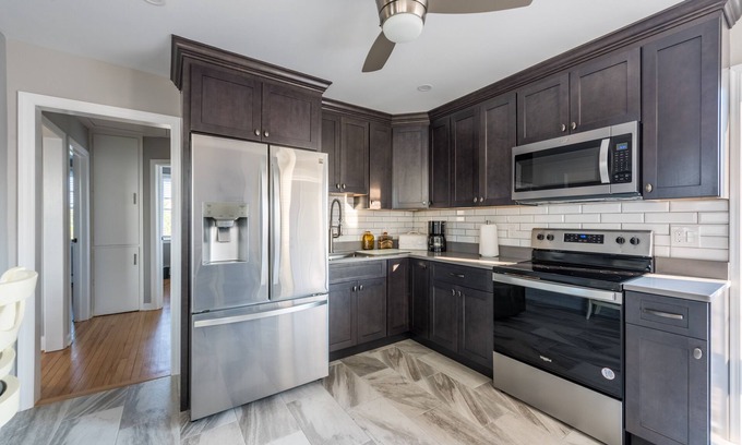 Ortley Beach Casa | 2024 LAVALLETTE NEW Kitchen and Bathroom, Outdoor Shower & AC System