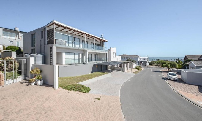 Yzerfontein Casa | 21 Flamingo House