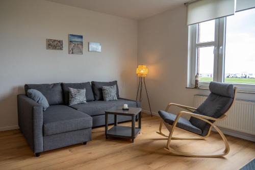 Innenhafen Apartamento | 213 Fewo Jadeglück mit Balkon und Meerblick, strandnah