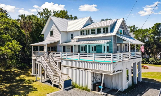 Folly Beach Casa | 213 W Indian - Unique Pool House -Central Location
