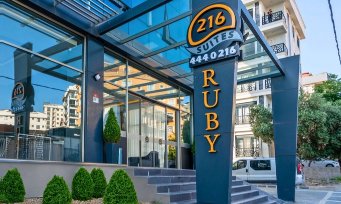 Maltepe Hotel | 216 Ruby Suite