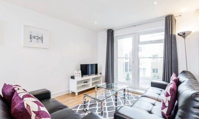 Guildford Apartamento | 22 Abbots Yard - 2 bedroom apartment