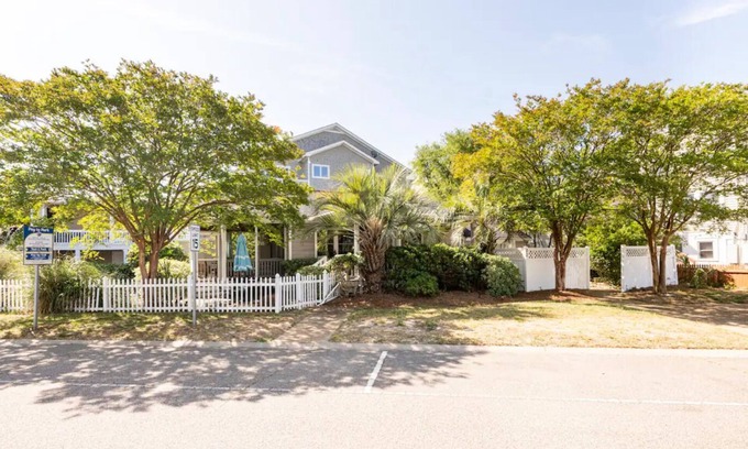 Wrightsville Beach Cabaña | 22 At the Beach, Lucky Enough.