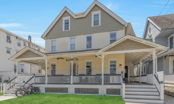 Ocean Grove Casa | Hermosa familia de 5 dormitorios, 3 baños, aire central, ¡a 1 cuadra de la playa!