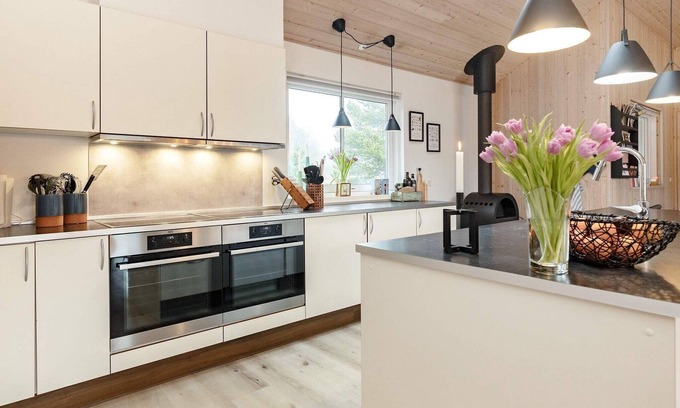 Blavand Strand Casa | 22 person holiday home in Blåvand