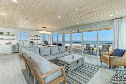 Ocean Cay Casa | 226 South Fletcher 3rd Floor