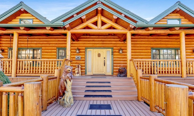 Castle Glen Estates Cabina | 2392-caslte Crag Log Cabin 4 Bedroom Cabin by RedAwning