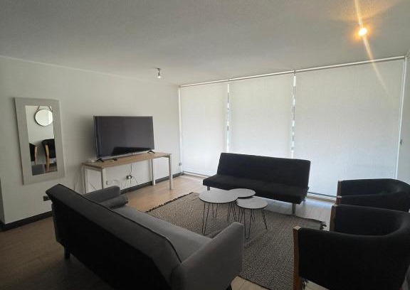 Las Condes Apartamento | 24,Costado Clínica las Condes,5 Personas