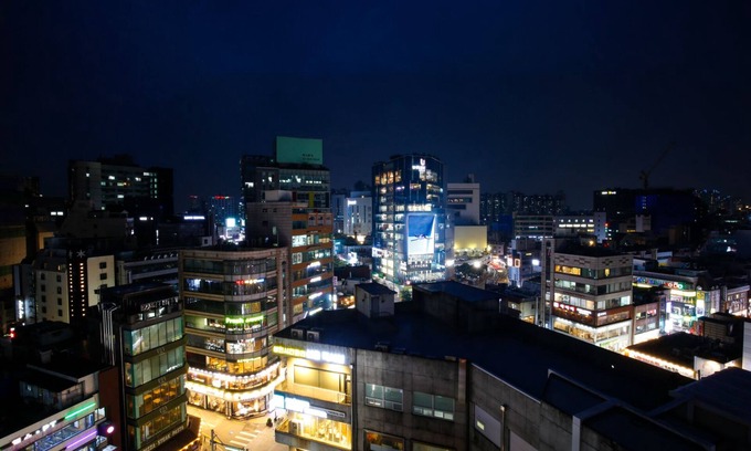 Sinchon-dong Casa | 24 Guesthouse Sinchon Avenuel