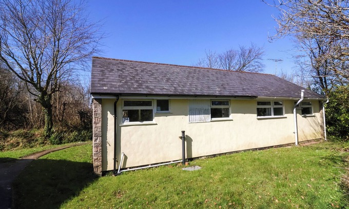 Kilkhampton Cabaña | 24 THE GLADE, family friendly, with a garden in Kilkhampton