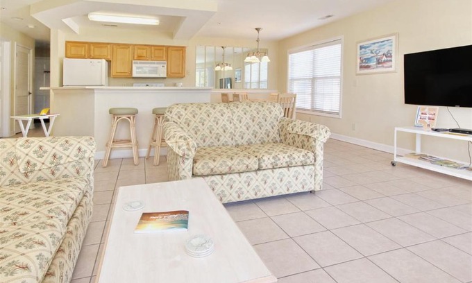 Calabash Casa | 2407-CommonsII-(Brunswick-Plantation)