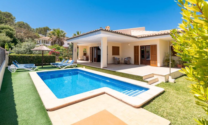 Urbanitzacio Gotmar Casa | 242 m² Casa ∙ 3 habitaciones ∙ 6 huéspedes