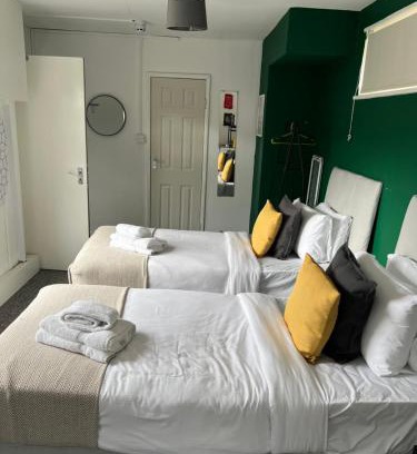 Southgate Apartamento | 25 Chase Side