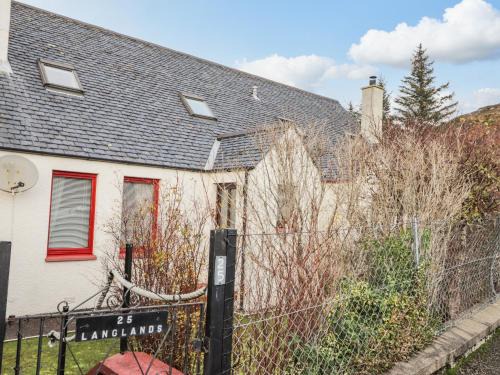 Nostie Casa | 25 Langlands Terrace