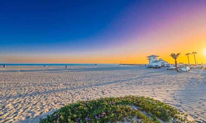 Silver Strand Casa | 25% Off 30+ Stay! Steps To Sand, Prime Location