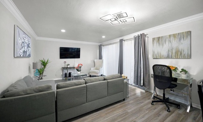 North Arlington Condominio | 25% OFF-3BD/2.5BA-Condo-Six Flags-G.Prairie-GP32A
