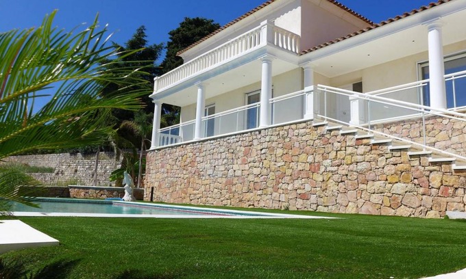 Vallauris Casa | 250 m² Casa ∙ 4 habitaciones ∙ 8 personas