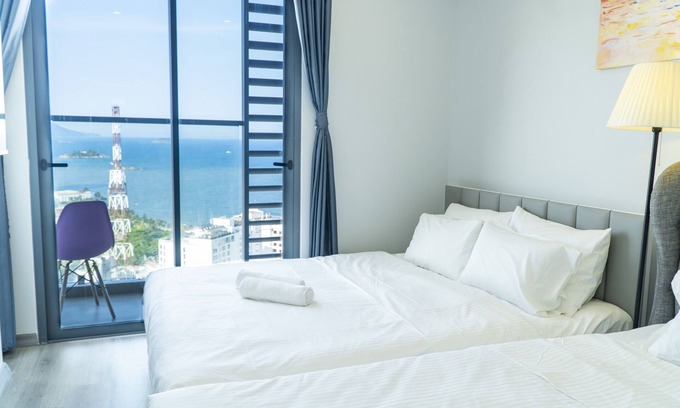 Tran Phu Beach Apartamento | 25th Floor Oasis w/ Ocean view