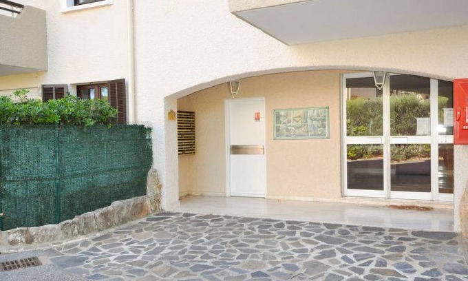 Cavalaire-sur-Mer Apartamento | 26 m² Apartamento ∙ 1 habitación ∙ 3 personas