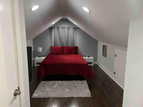 Collier Heights Casa | 2686 Lions Den-Vibrant Retreat(smoking allowed)