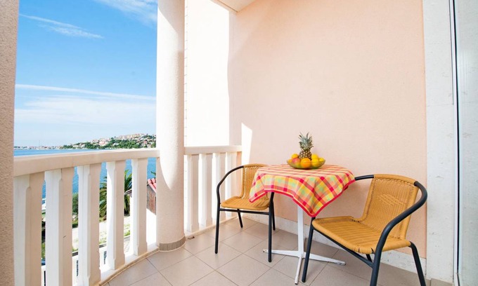 Rogoznica Apartamento | 27 m² Apartamento ∙ 1 habitación ∙ 4 huéspedes