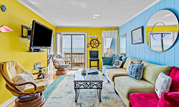 Ocean Isle Beach Apartamento | 275 W First St #22F