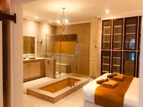 Bedfordview Casa | 27A on Angus