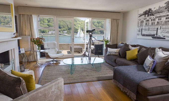 Dartmouth Cabaña | 28 Dart Marina, DARTMOUTH