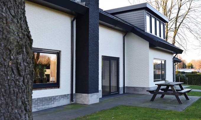 Voorthuizen Apartamento | 28-persoons Groep Villa