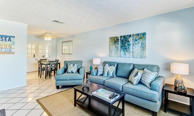 Ocean Cay Casa | 2810 Ohio Avenue #2
