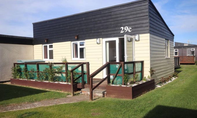 Selsey Casa | 29C Medmerry Park 2 Bedroom Chalet