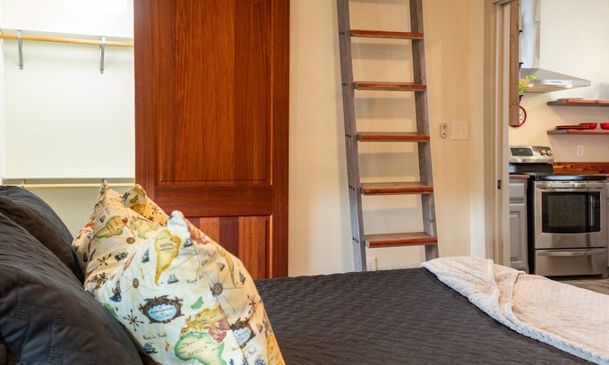 Lubbock Casa | 2A. Experience Affordable Cozy Private Barn-do in Lubbock