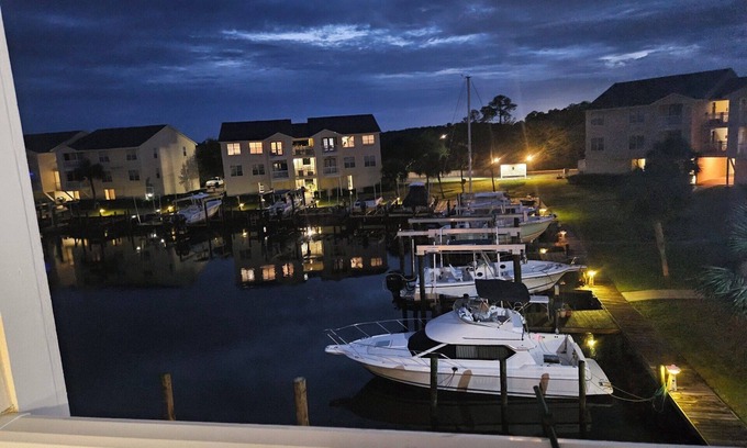 Gulf Park Estates Condominio | 2BD/2 BR Water Front Condo ... Haven in the springs