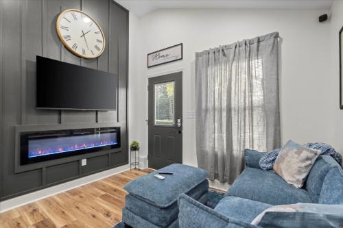 Belvedere Park Casa | 2BD 2BA Designer Cottage in Decatur