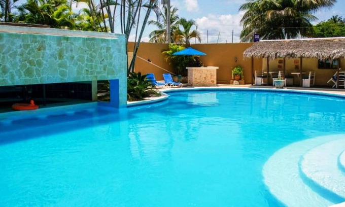 ProCab Apartamento | 2bd/2bt guest-friendly condo with pool in central Cabarete, steps from beach