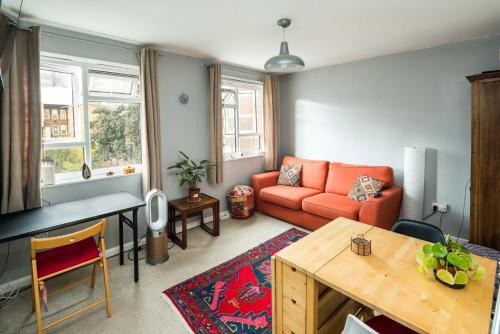 Hoxton West Apartamento | 2BD Stylish Home w/t Grand Piano Central London