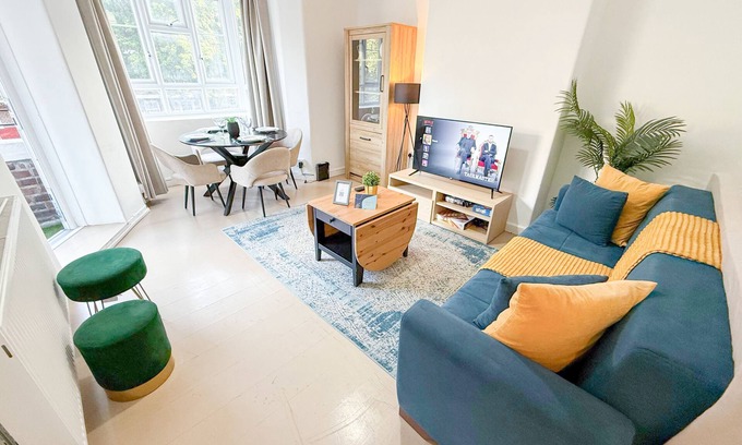 White City Apartamento | 2BDR flat w. Balcony | Hammersmith, Shepherds Bush