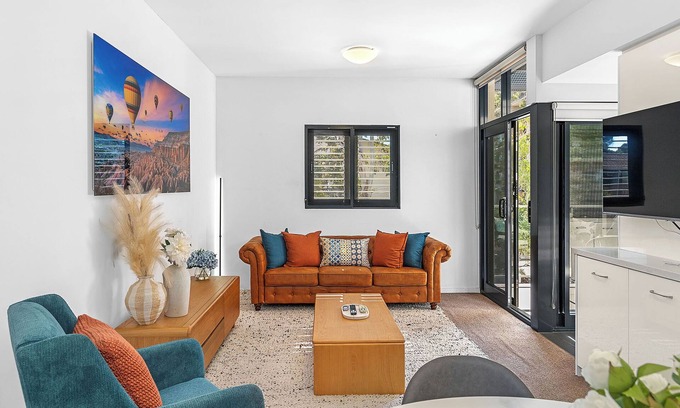 Perth Apartamento | 2BDR on Beaufort Street + Parking - Mount Lawley