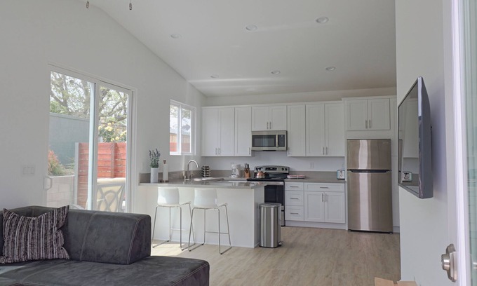 Poway Casa | 2Bed 1Ba Brand New Guesthouse Private Parking