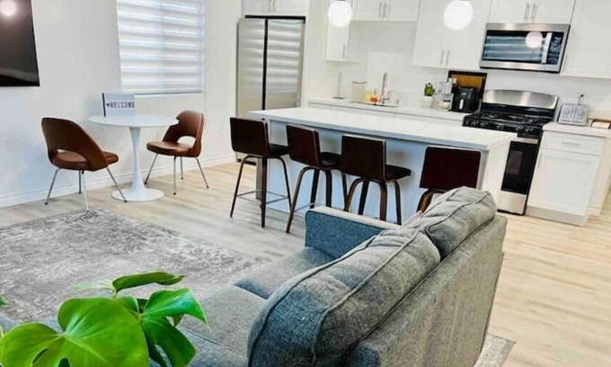 Norwalk Casa | 2Bed 1Bath in Central Location 2 LA & OC