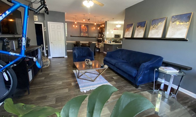 Mableton Apartamento | *2bed/ 2bath perfect for service workers & flight attendants*