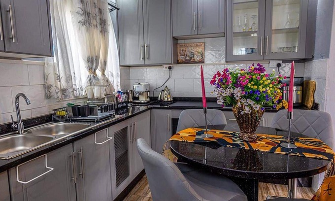 Harare Casa | 2bed-4guests-garden-nearcentre&attractions