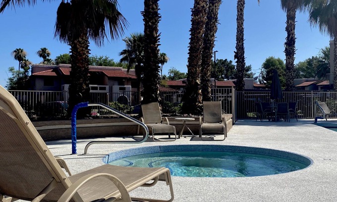 Glendale Condominio | 2bedroom Condo Next Door To Banner Thunderbird Medical Center