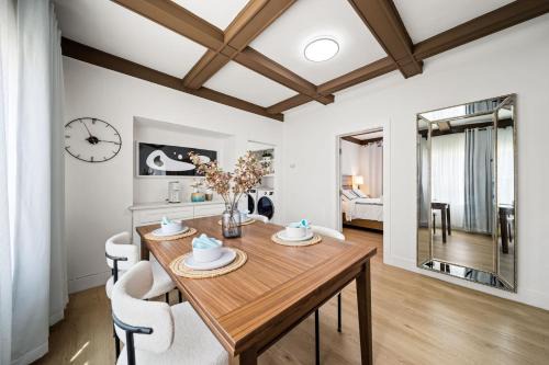 Alhambra Casa | 2Bedroom home for your comfort and relaxation