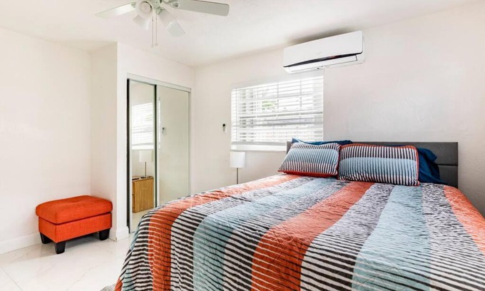 Hollywood Apartamento | 2bedroom1bathwithhottub